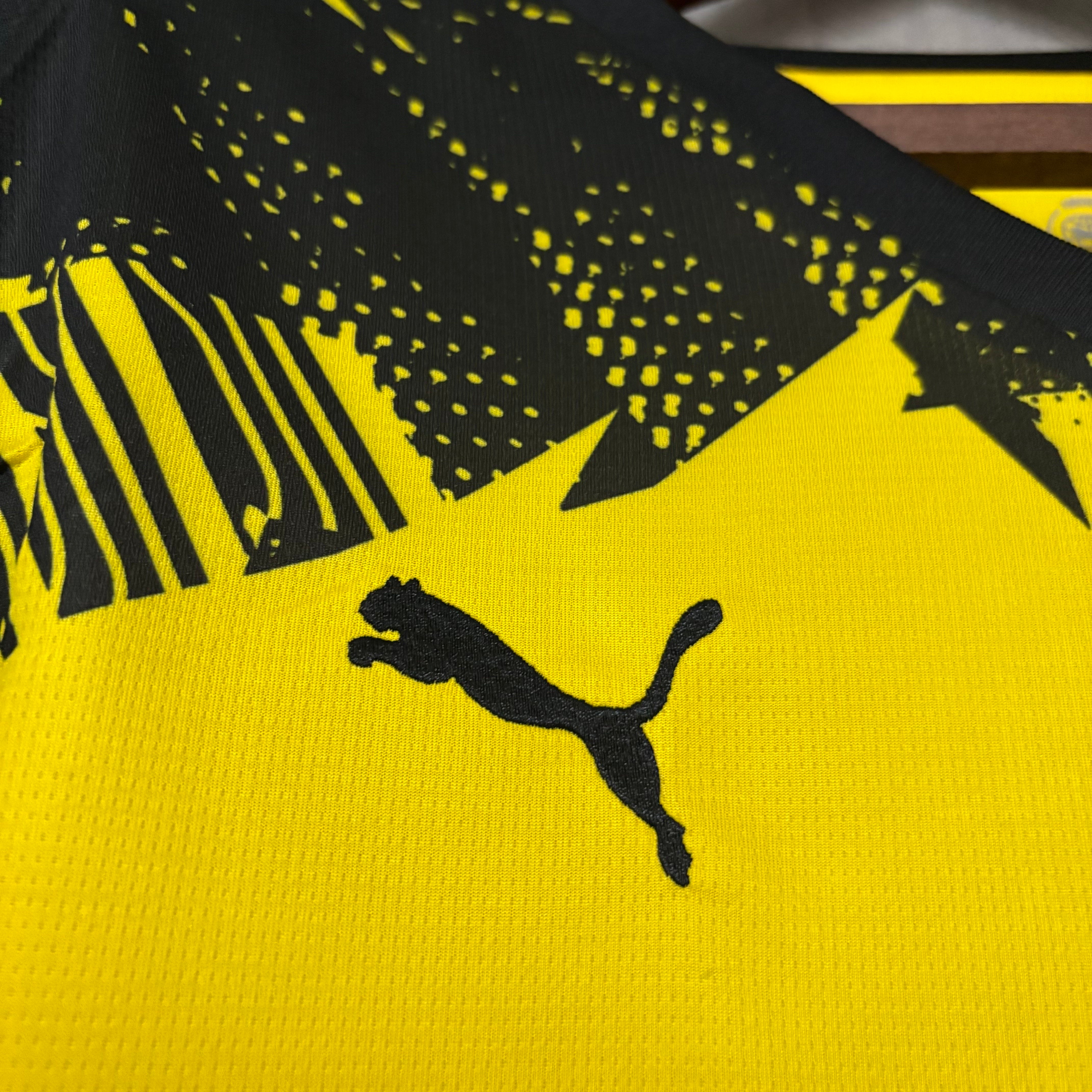 Camisa Borussia Dortmund I - 25/26