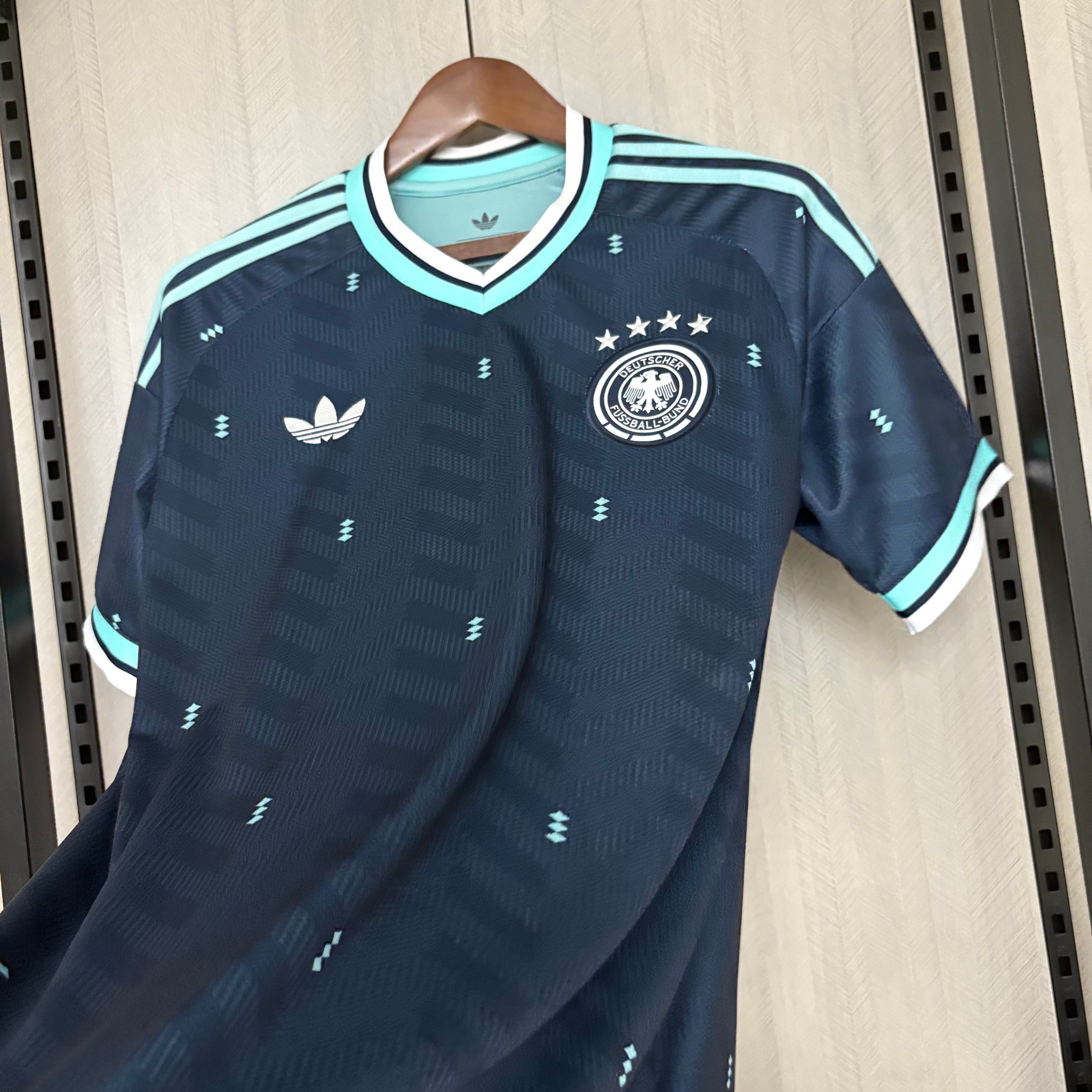 Camisa Alemanha II - 26/27