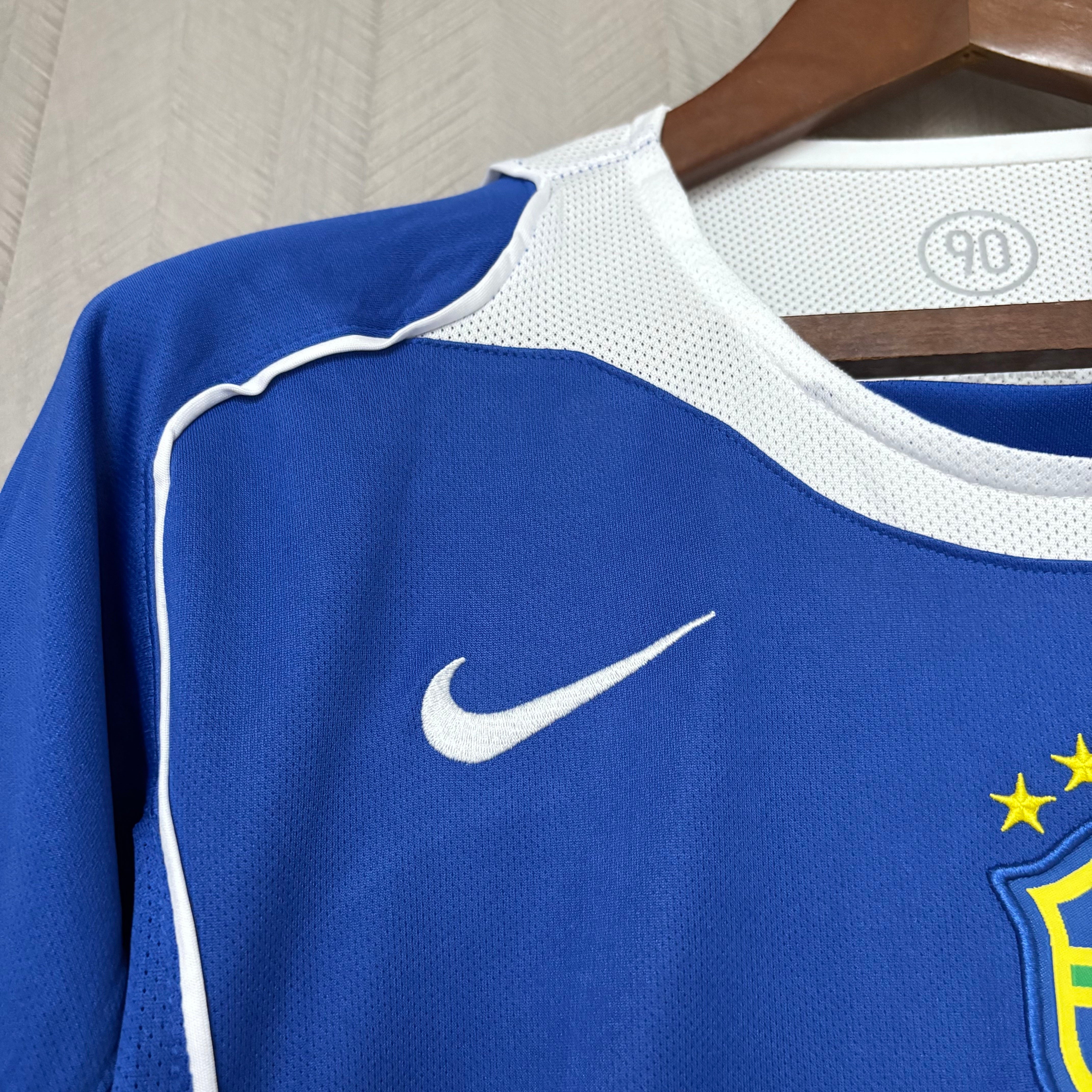 Camisa Retrô Brasil 2006